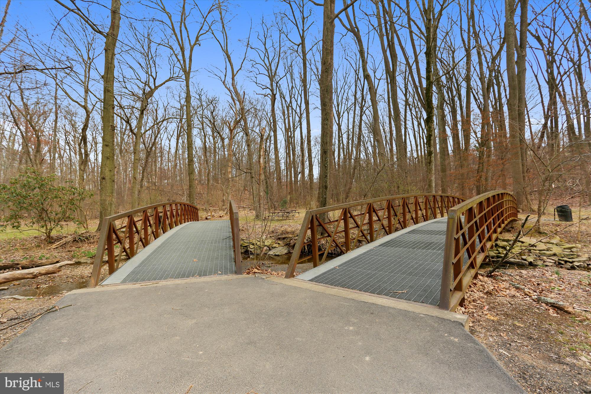 REGENT SQUARE - Residential