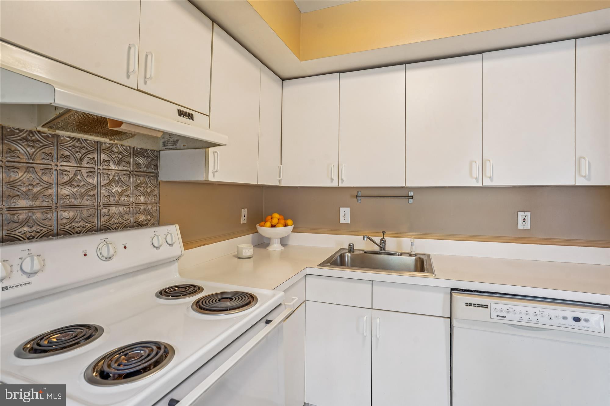 REGENT SQUARE - Residential