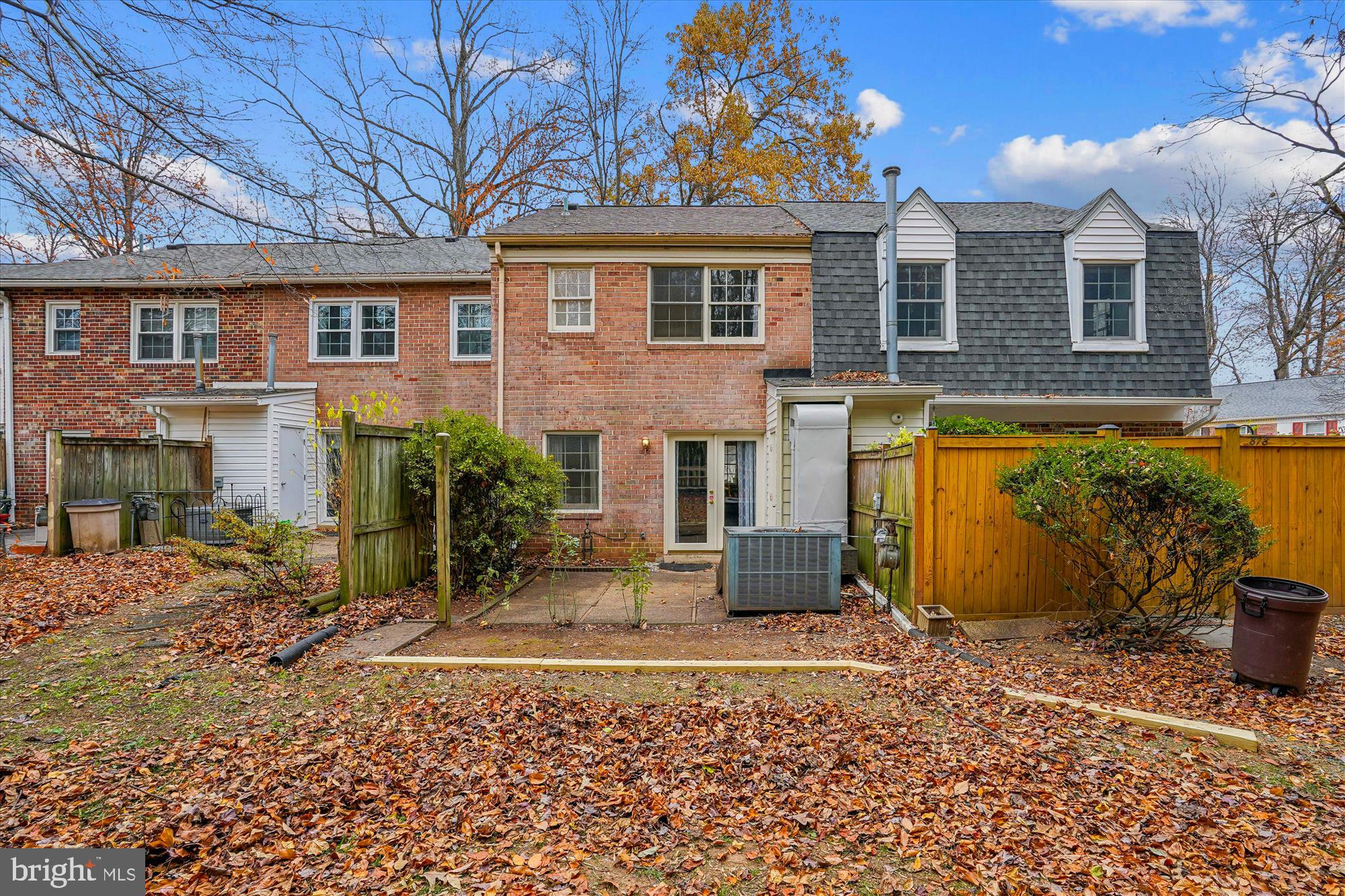 REGENT SQUARE - Residential