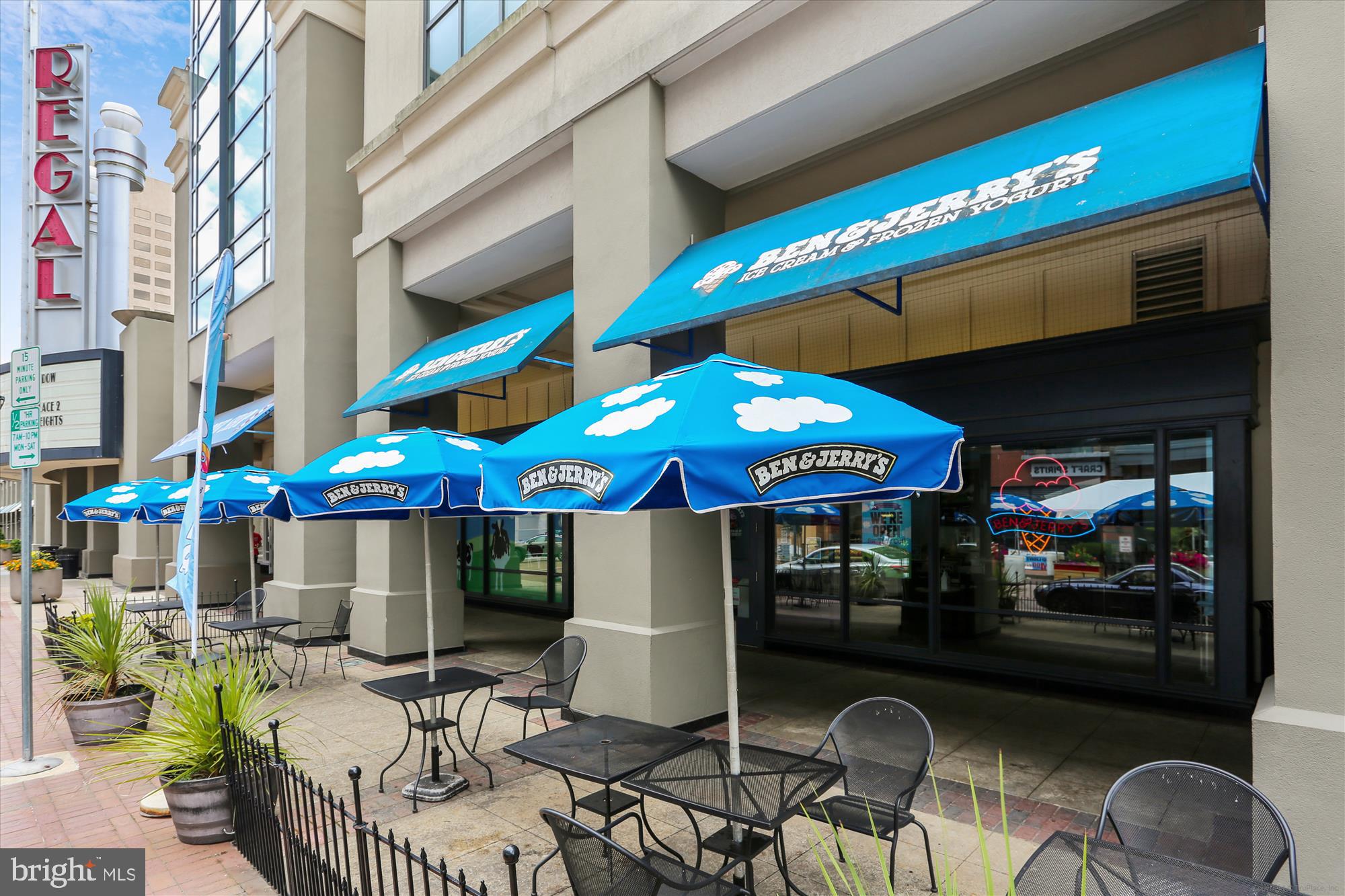 REGENT SQUARE - Residential