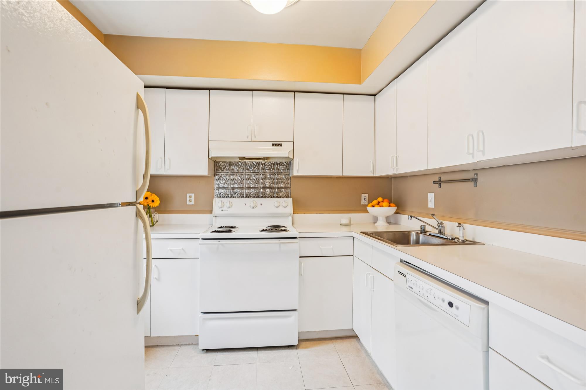 REGENT SQUARE - Residential