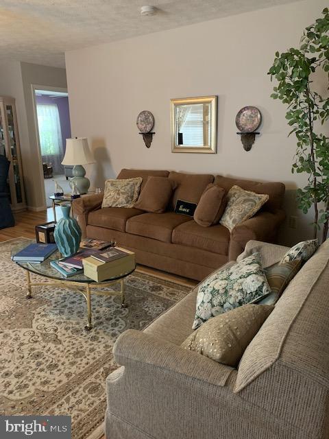 CROSS CREEK VILLAGE - Residential