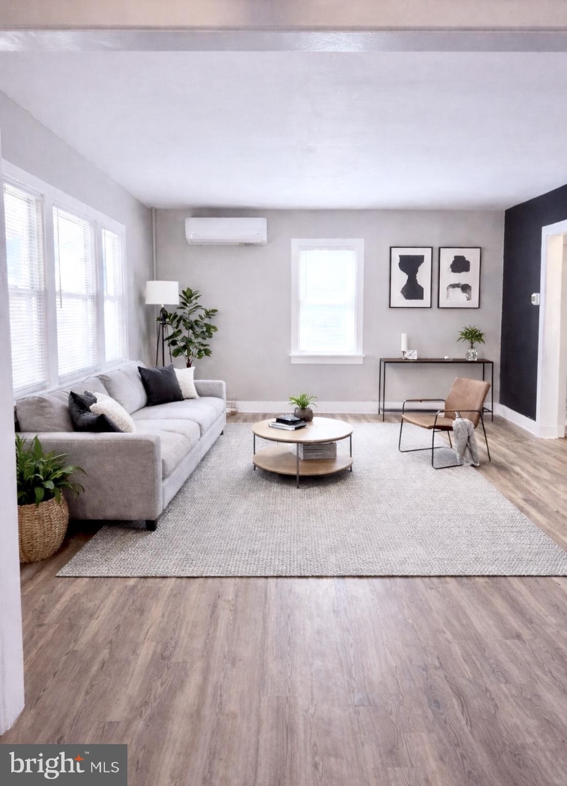 HARRISBURG CITY - Residential