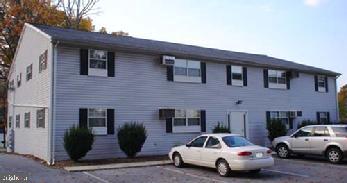 ROCK CLIFF - Residential Lease