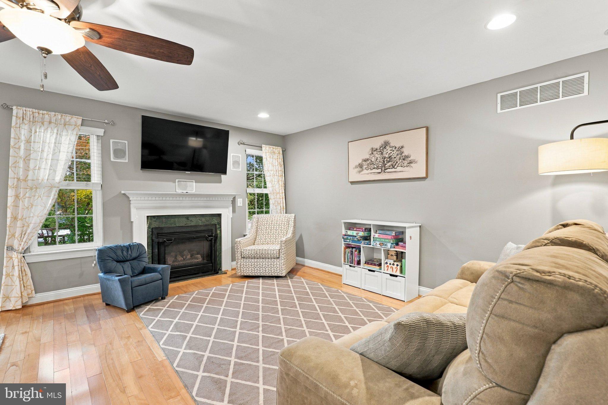213 WYNCOTE COURT