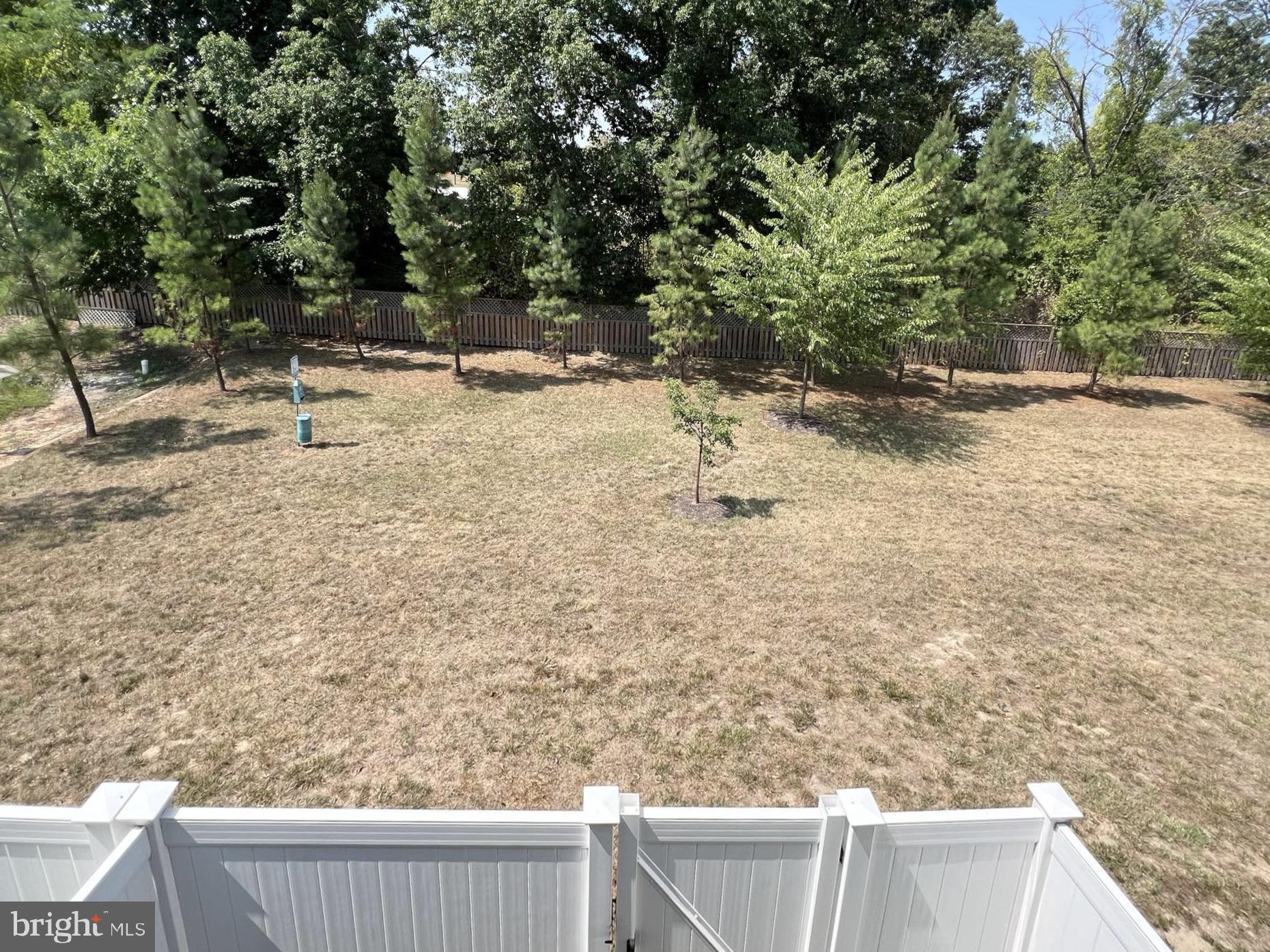 SEVERN HOLLOW - Residential Lease