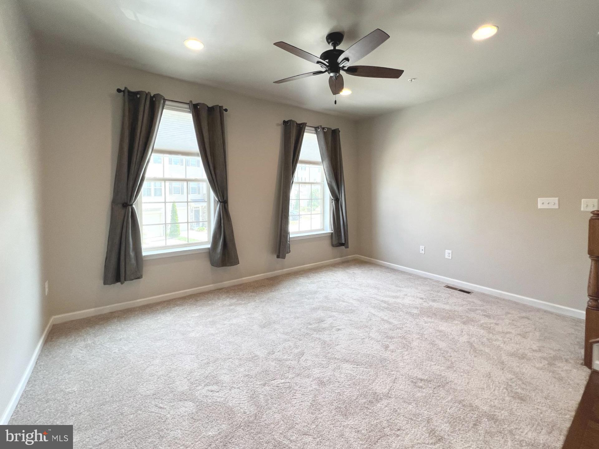 SEVERN HOLLOW - Residential Lease