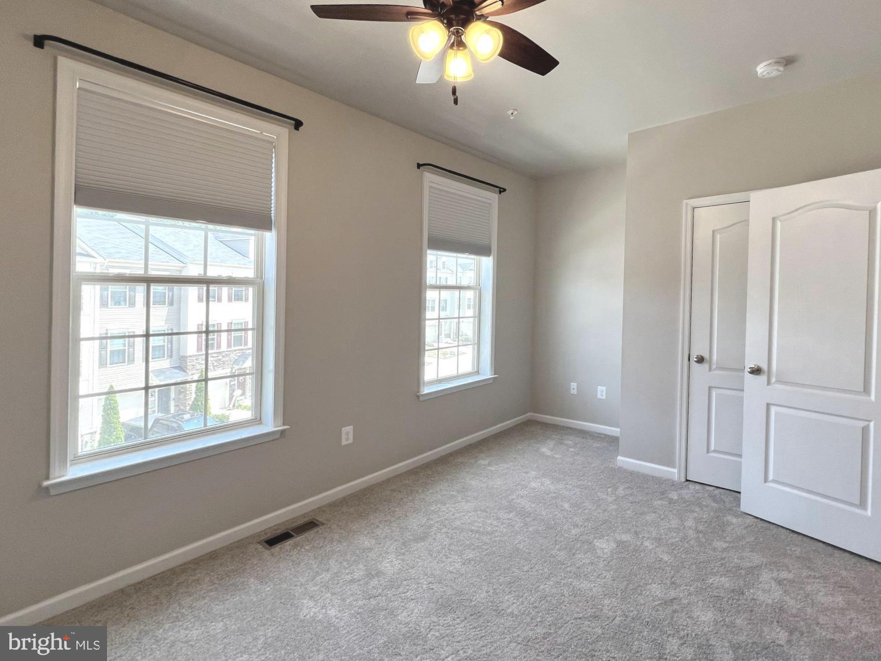 SEVERN HOLLOW - Residential Lease