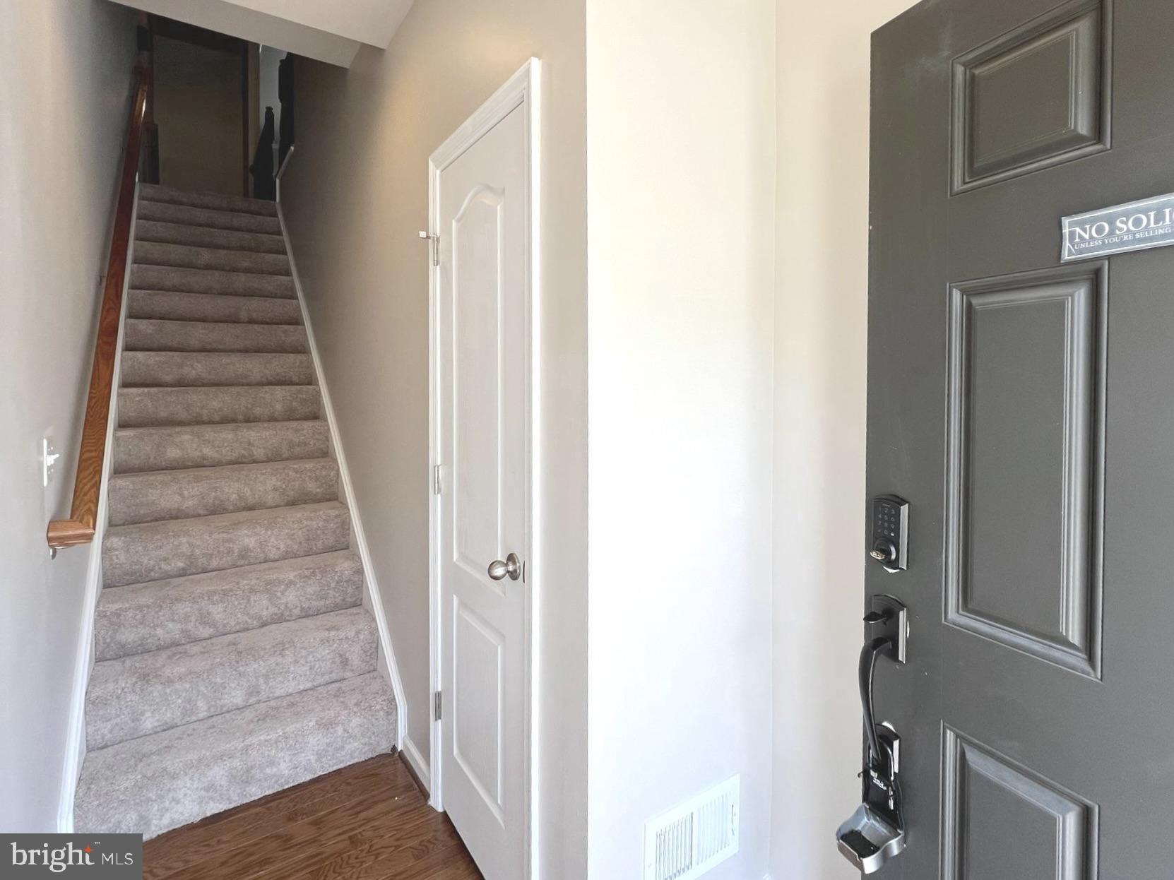 SEVERN HOLLOW - Residential Lease