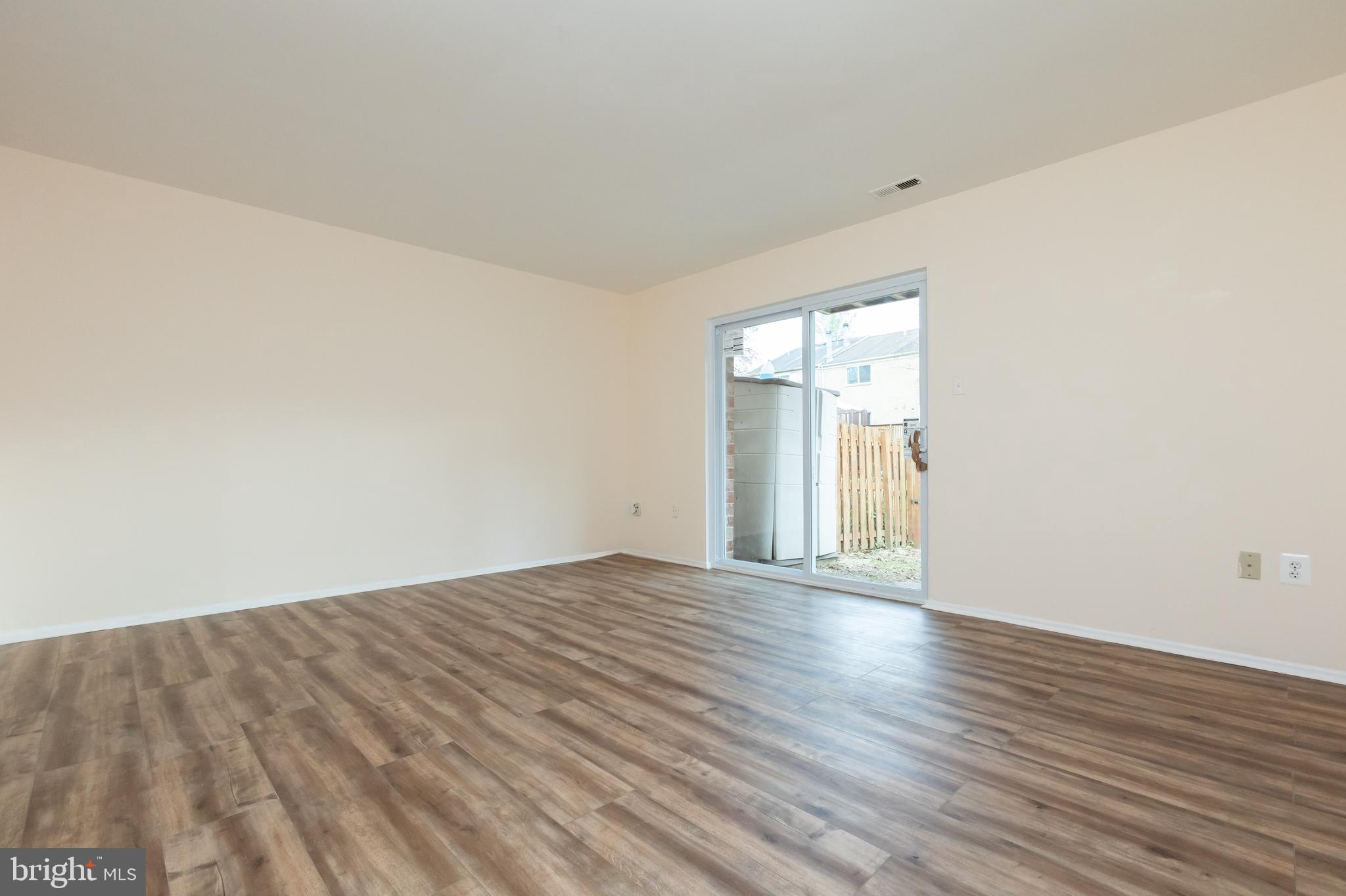 HUNTINGTON - Residential