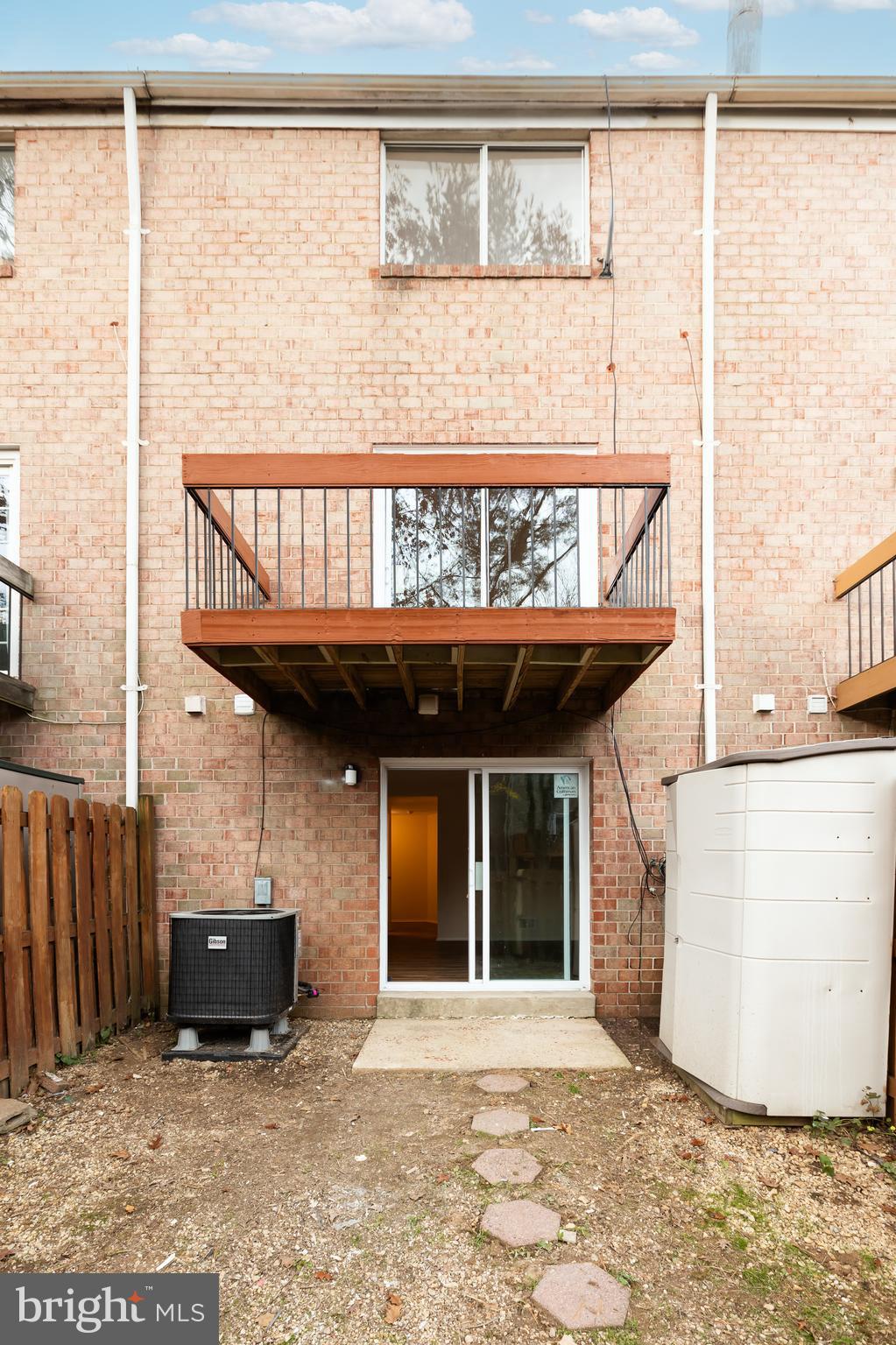 HUNTINGTON - Residential