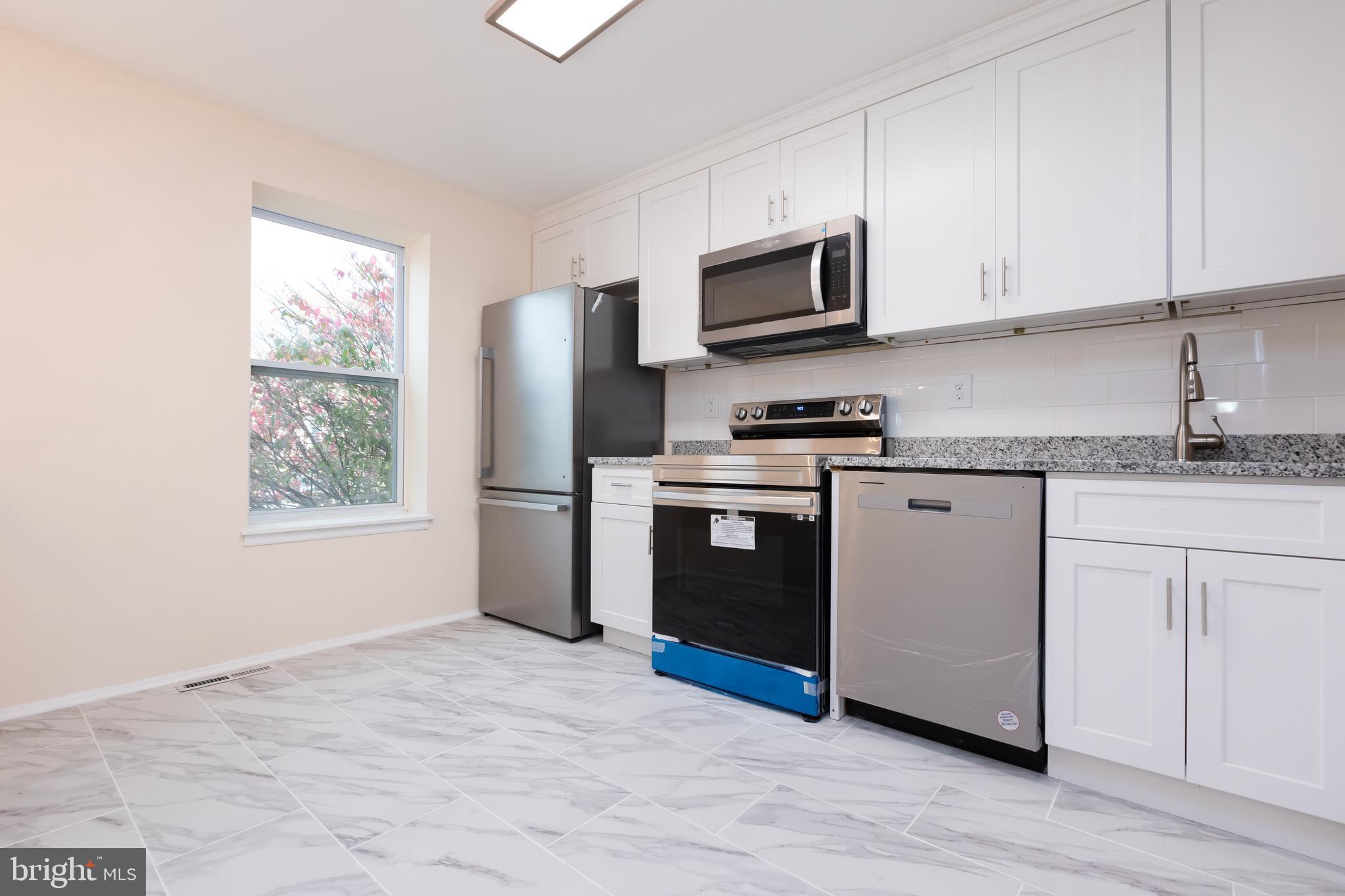 HUNTINGTON - Residential