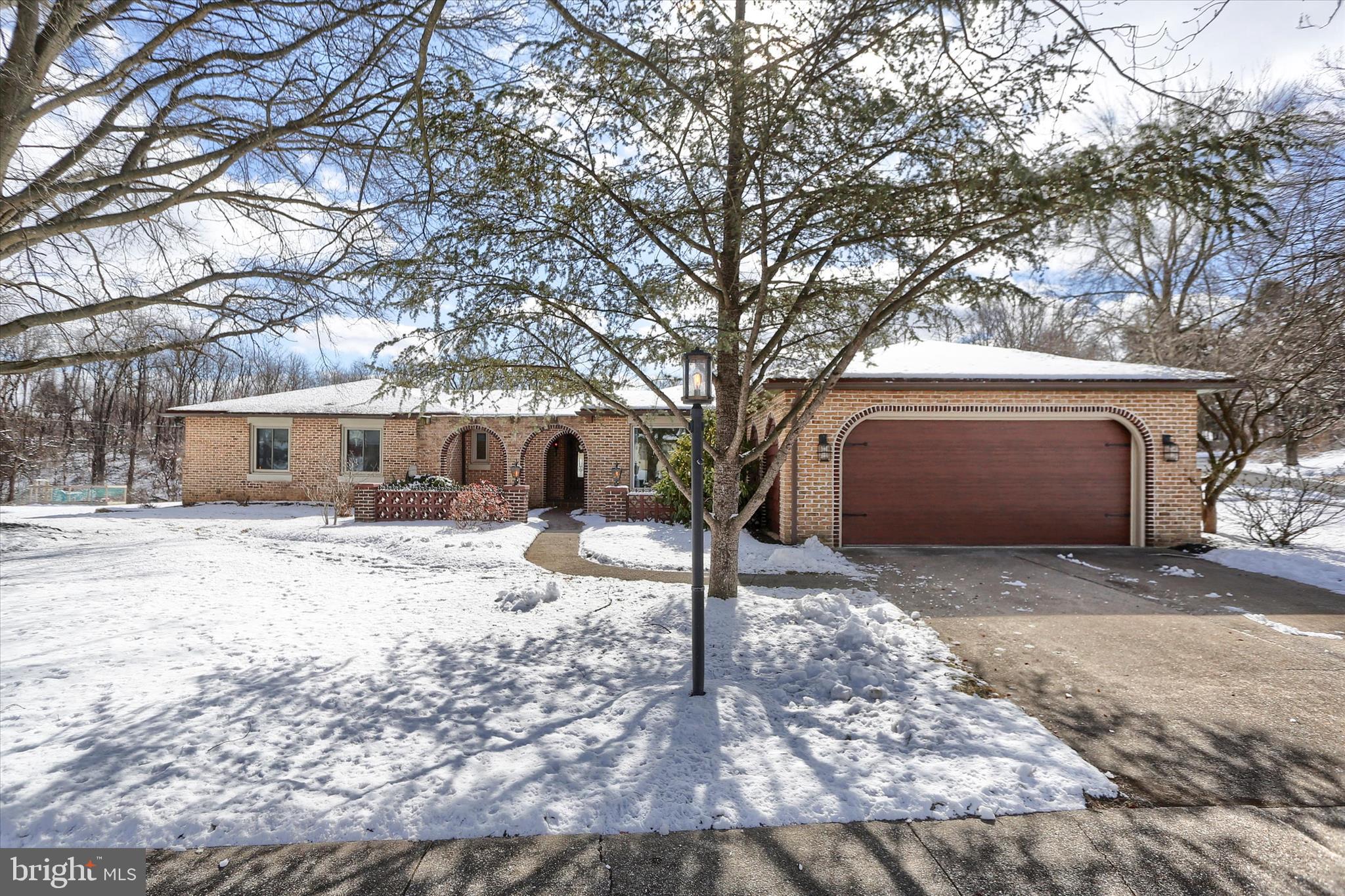 4265 BEAUFORT HUNT DRIVE