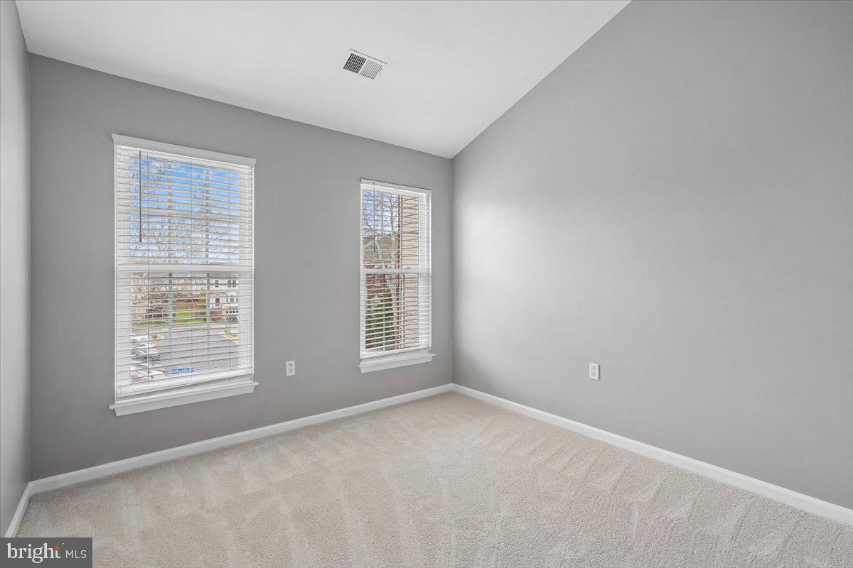 SULLY STATION II - Residential