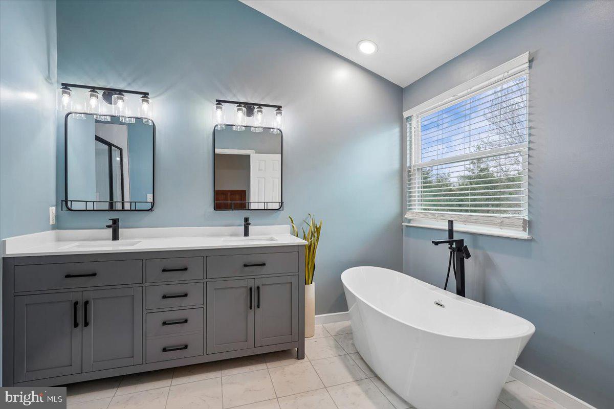 SULLY STATION II - Residential