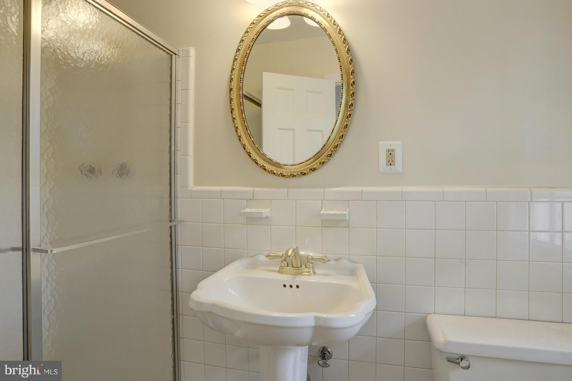 FARMINGTON - Residential