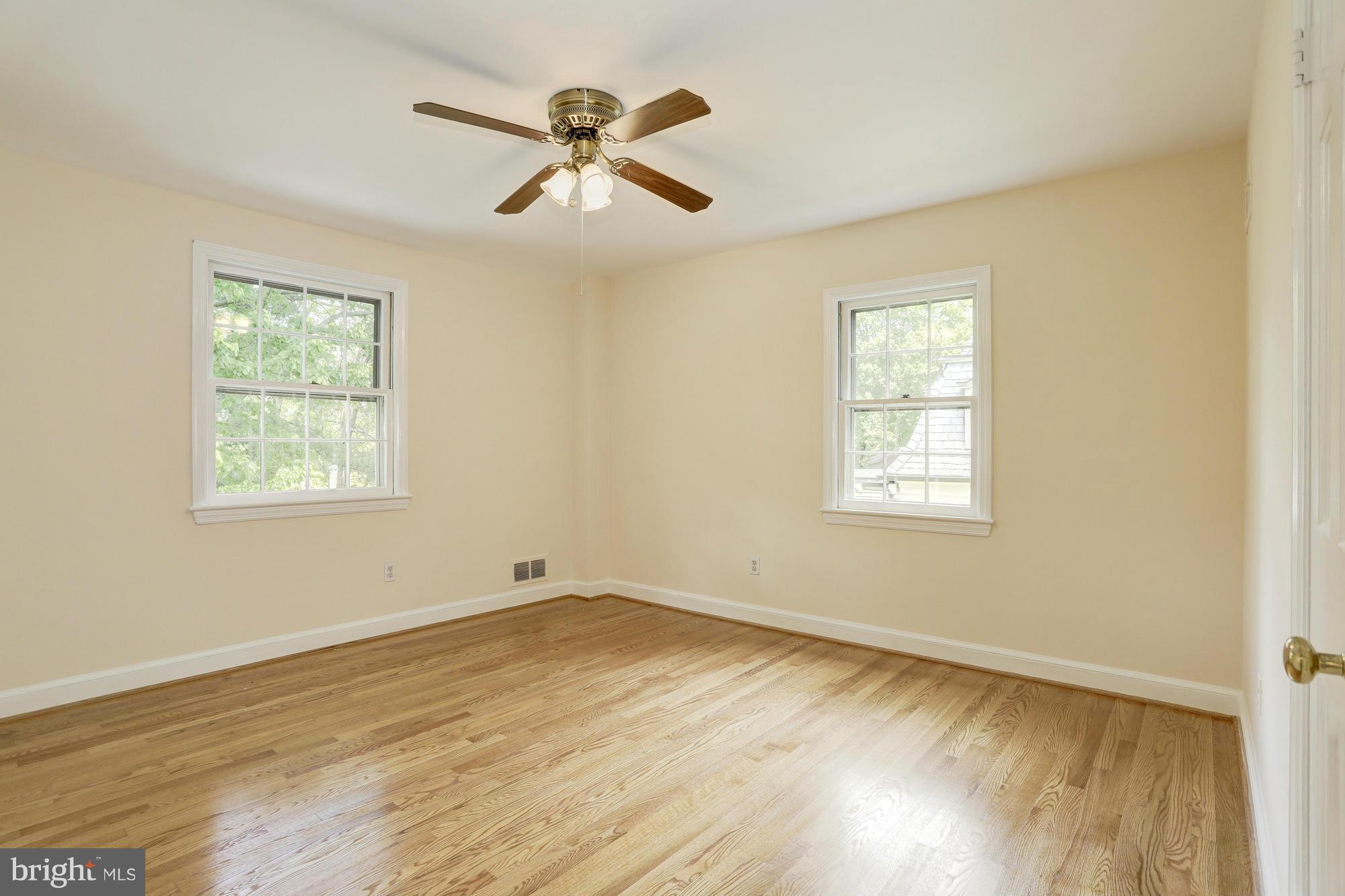 FARMINGTON - Residential