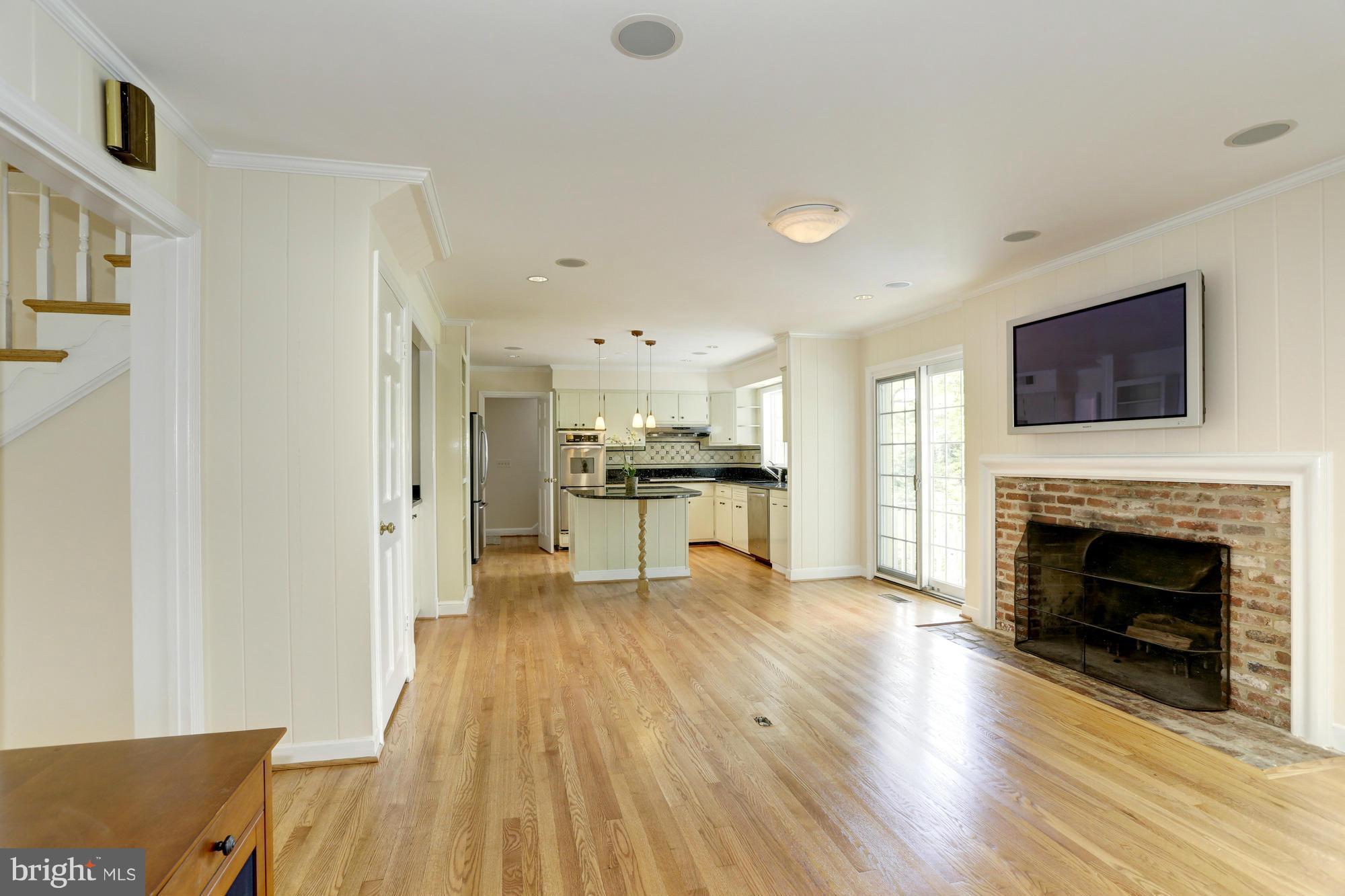 FARMINGTON - Residential