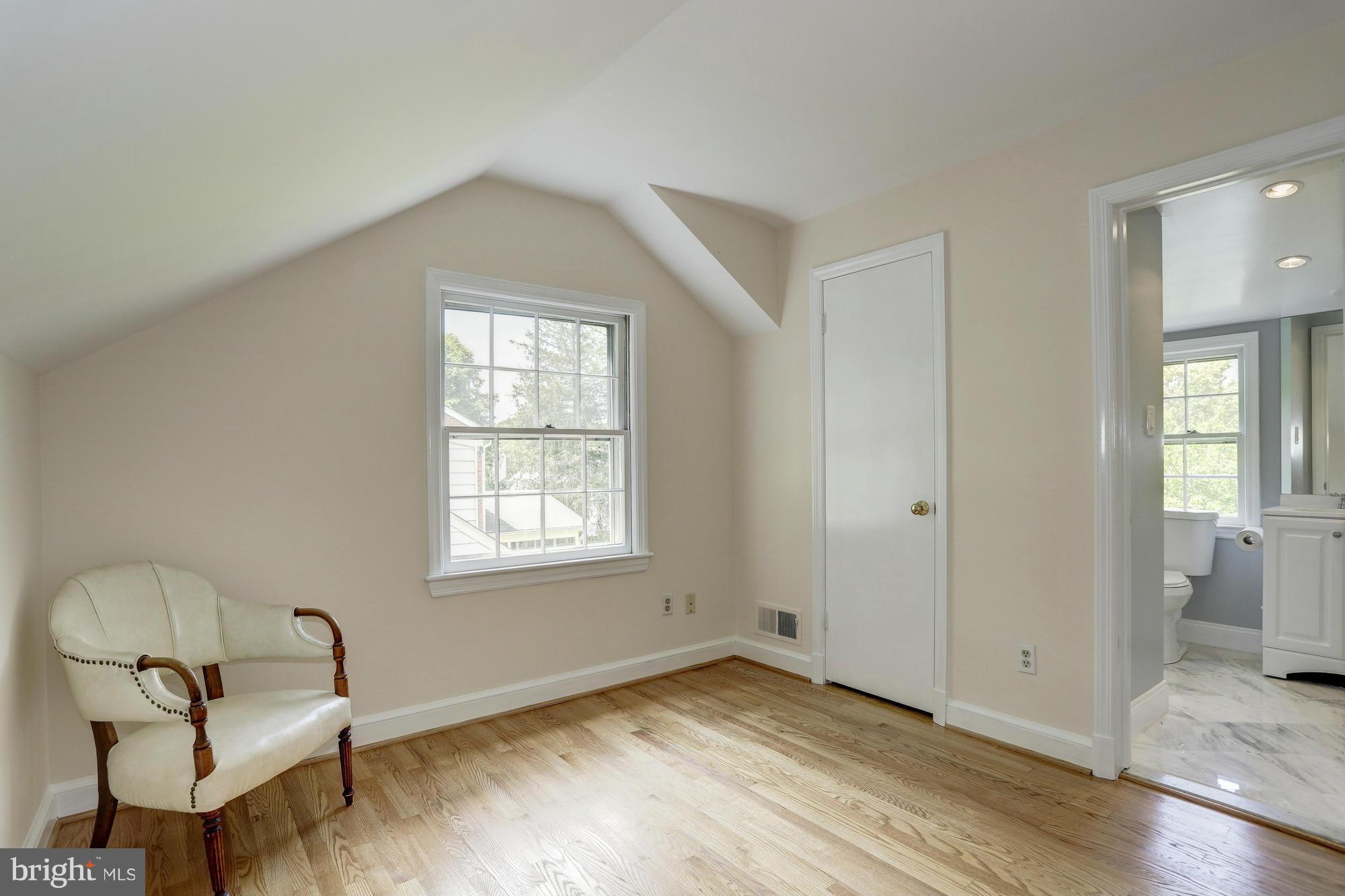 FARMINGTON - Residential