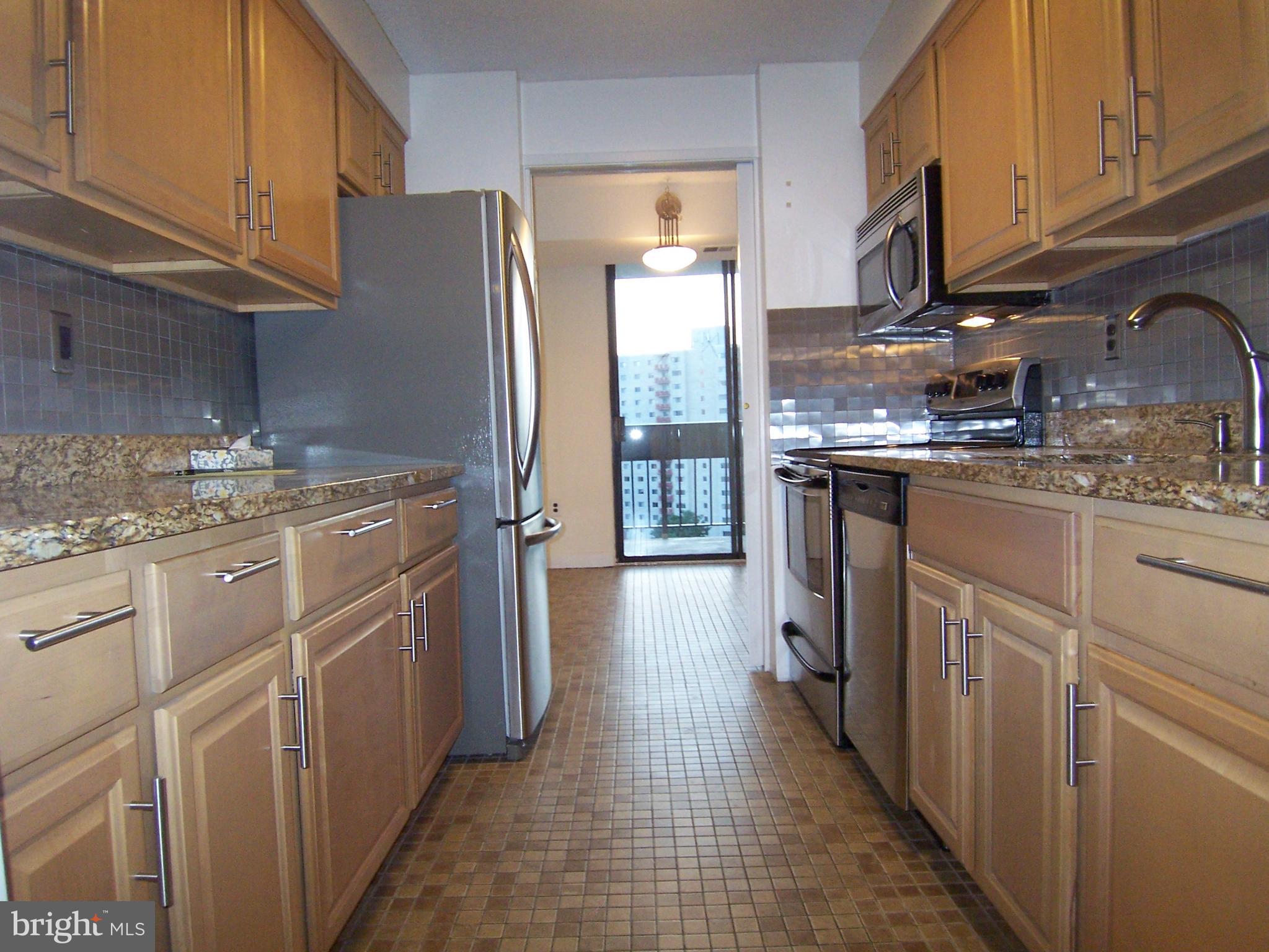 5300 HOLMES RUN PARKWAY 1218