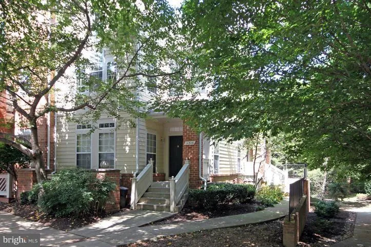 Additional image 2 of 11318 Sundial Court Unit 813, Reston, VA 20194