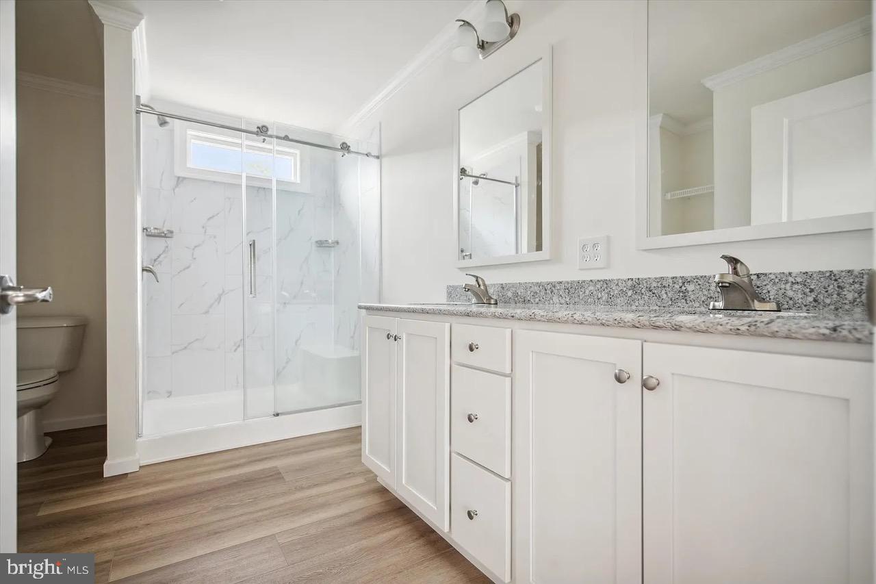 CINNAMON WOODS - Residential