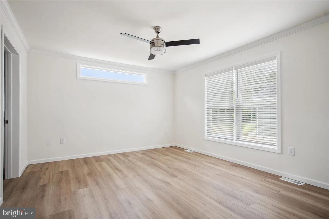 CINNAMON WOODS - Residential