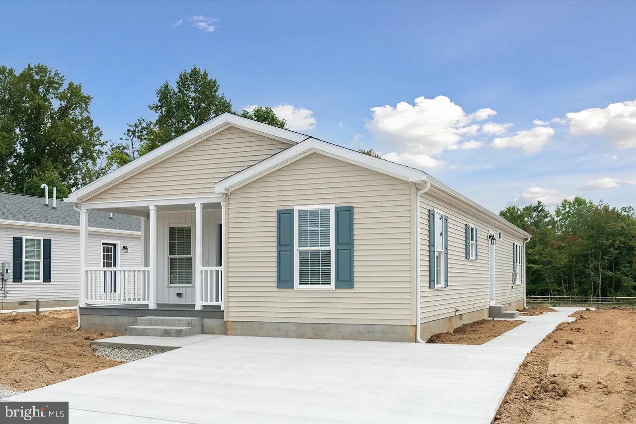 CINNAMON WOODS - Residential