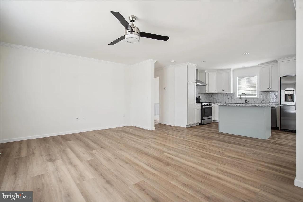 CINNAMON WOODS - Residential