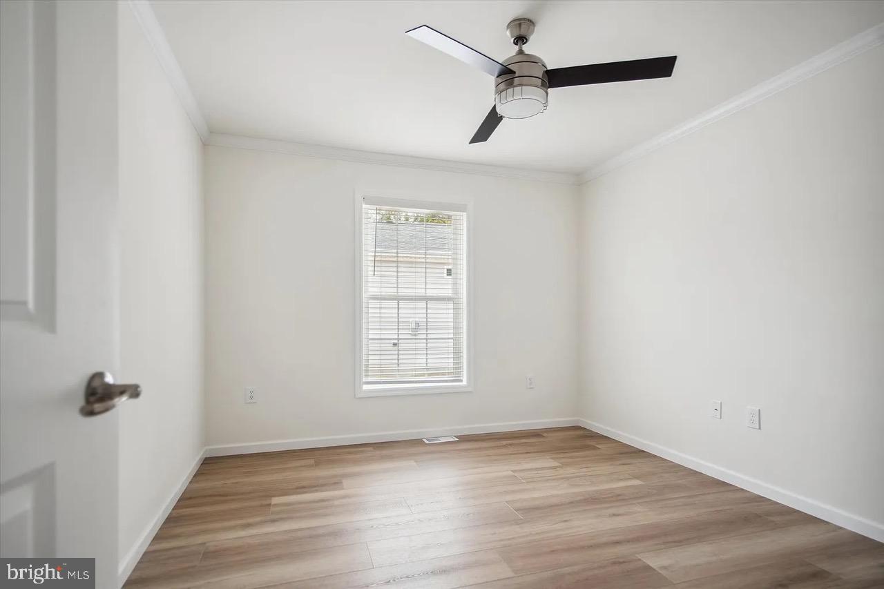 CINNAMON WOODS - Residential