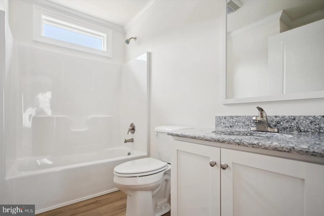 CINNAMON WOODS - Residential