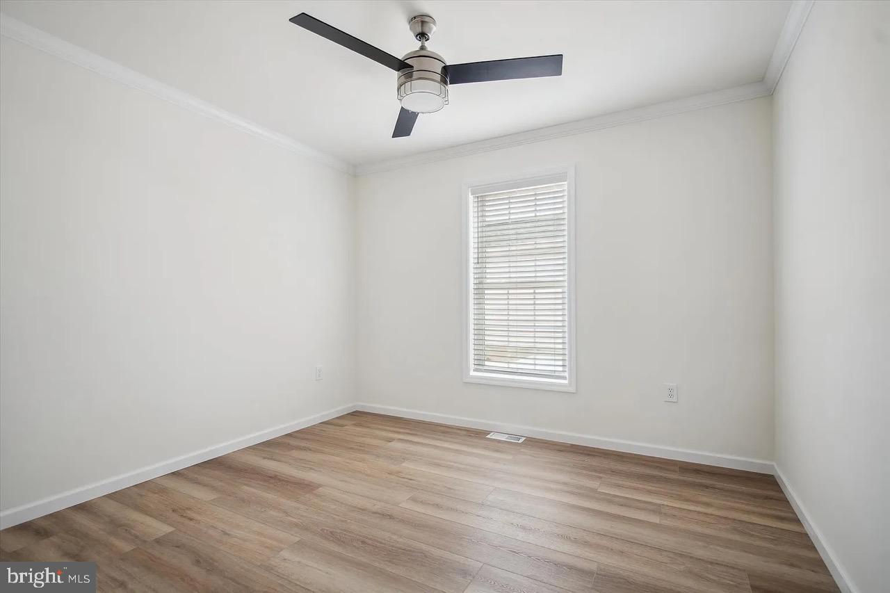 CINNAMON WOODS - Residential