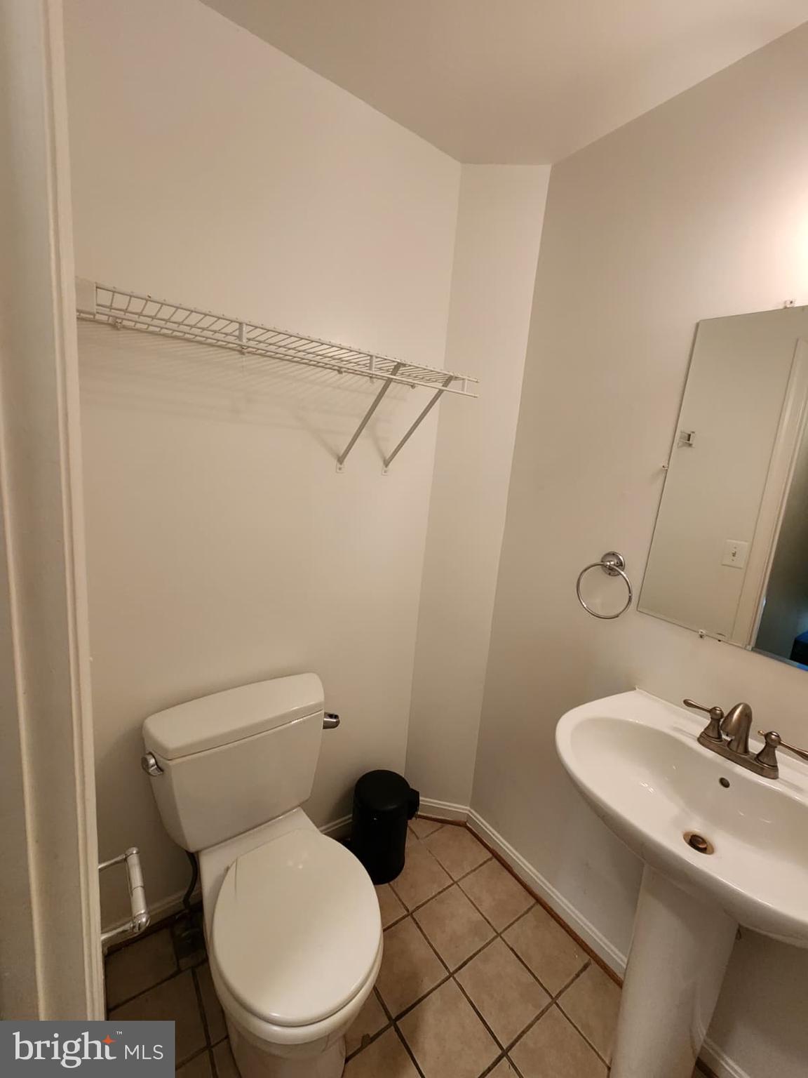 REGENTS WALK - Residential Lease