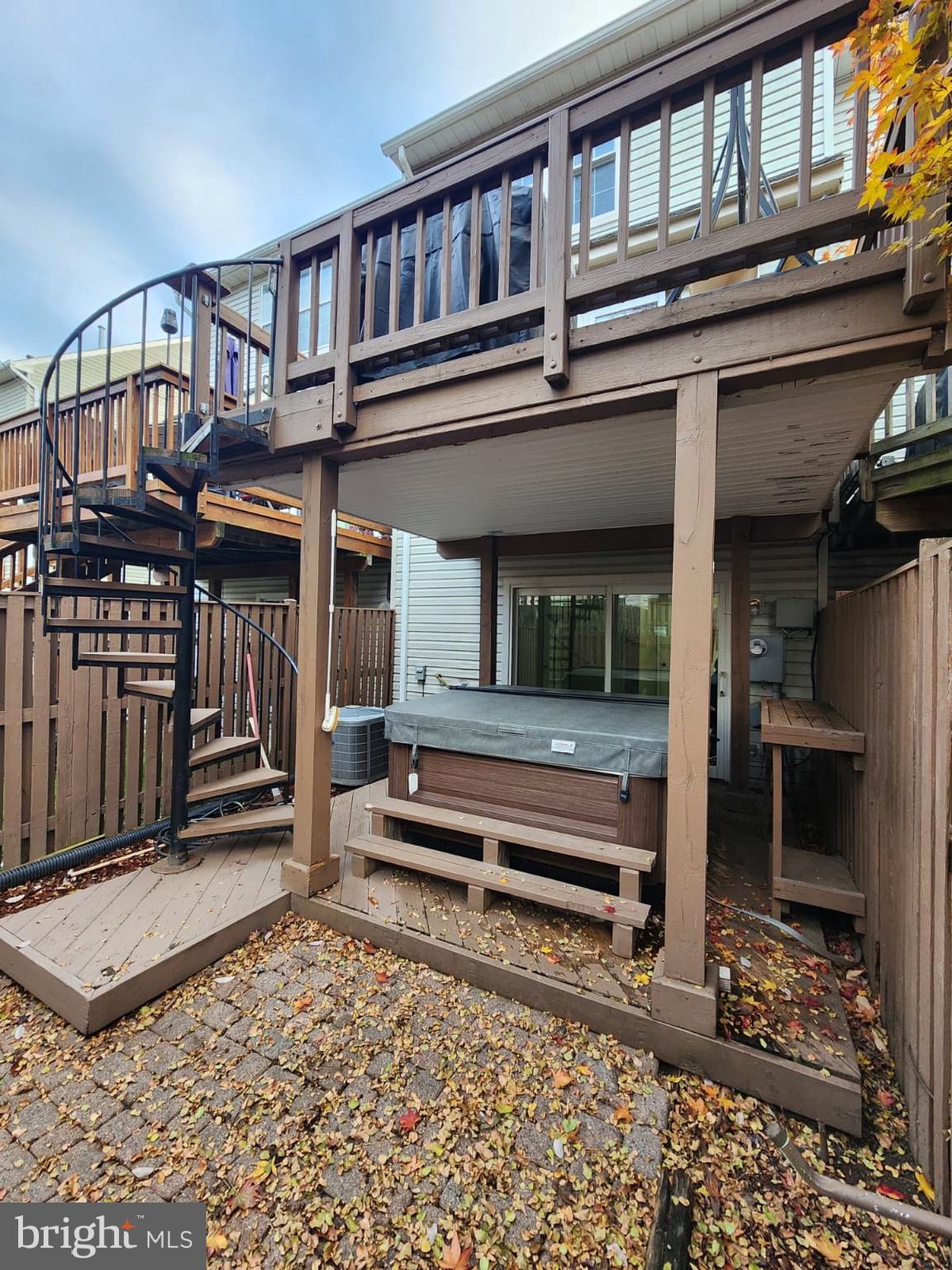 REGENTS WALK - Residential Lease