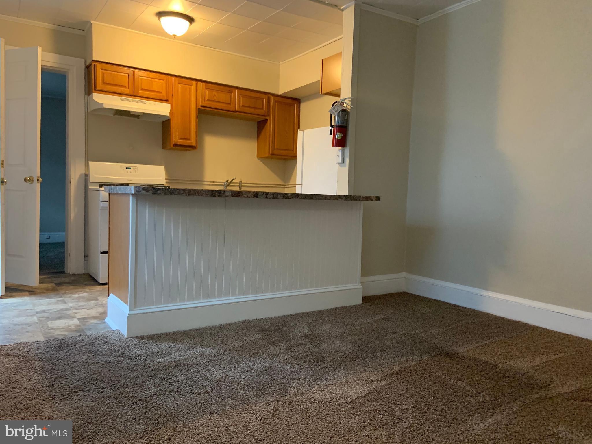 000 - Residential Lease