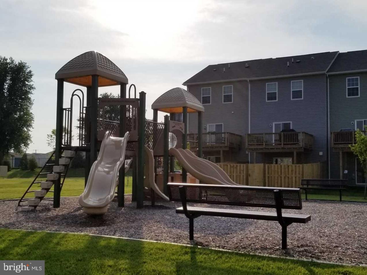 BERKELEY RIDGE - Residential Lease