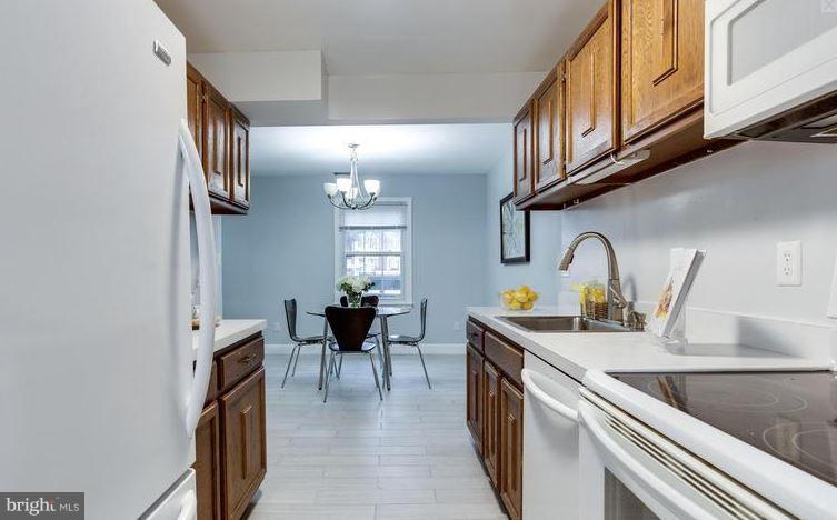 DIAMOND FARMS - Residential