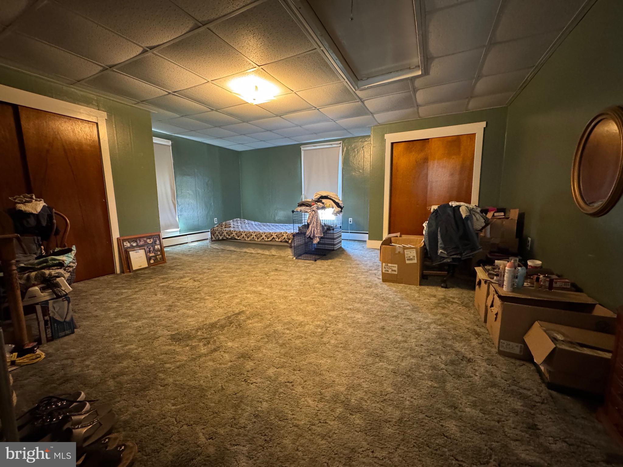 HOWARD - Residential