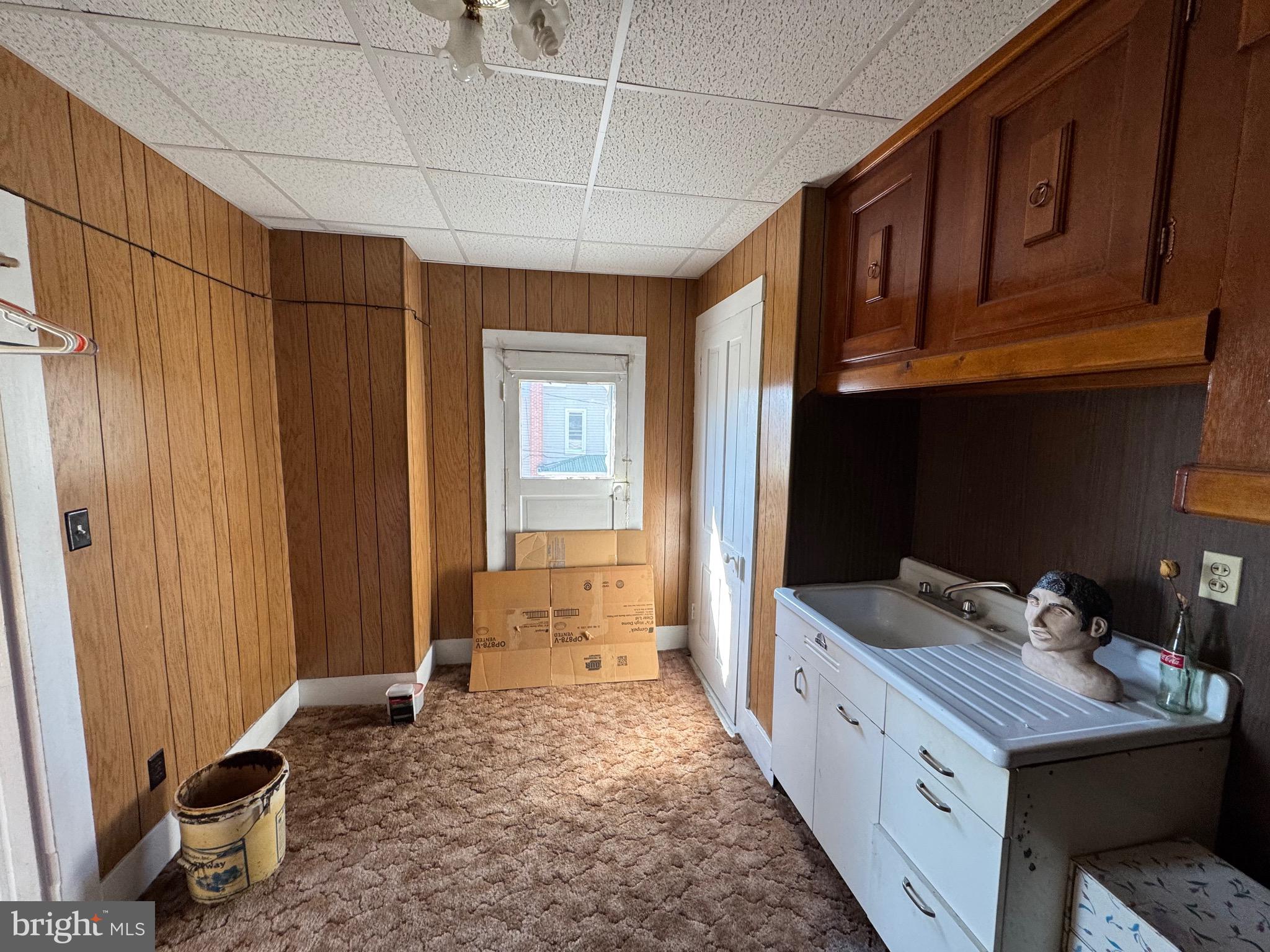 HOWARD - Residential