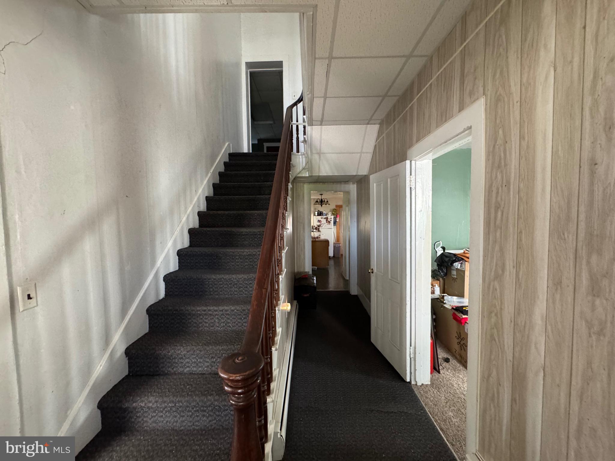 HOWARD - Residential