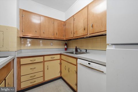 Tiny photo for 1900 John F Kennedy Boulevard #314, PHILADELPHIA, PA 19103 (MLS # PAPH2622662)