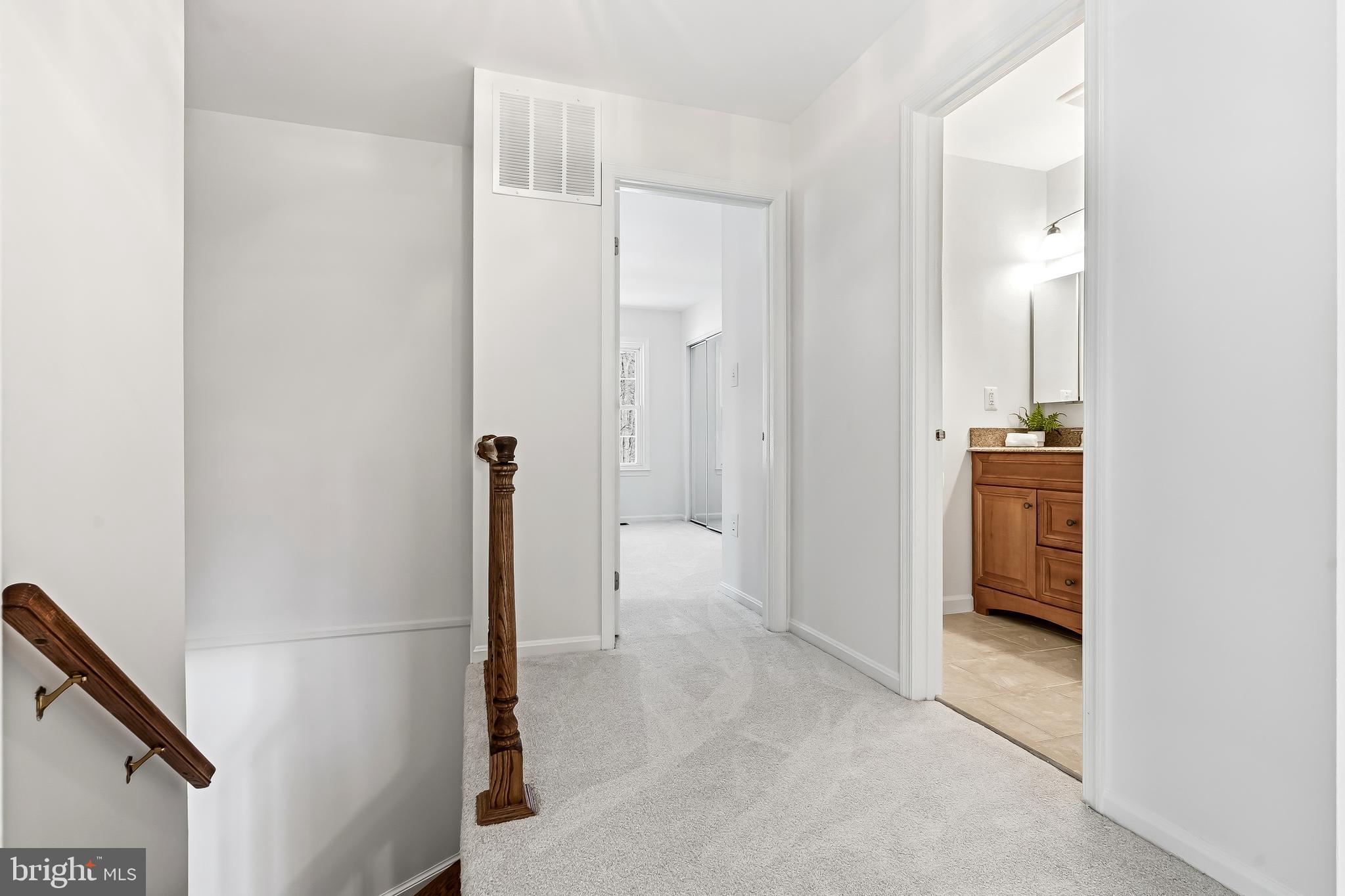 SPRING WOODS - Residential