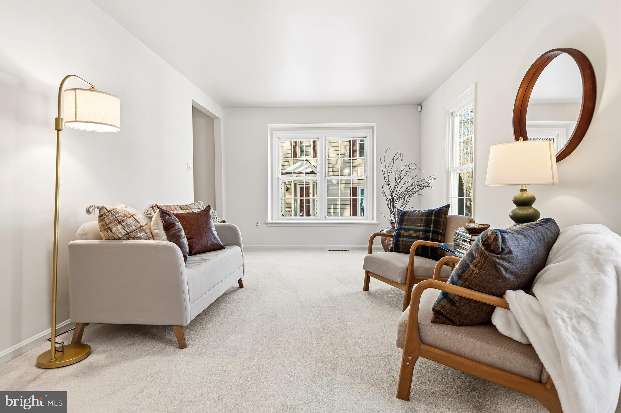 SPRING WOODS - Residential