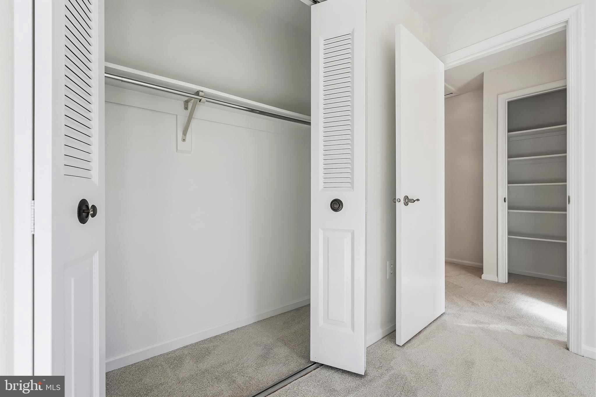 SPRING WOODS - Residential