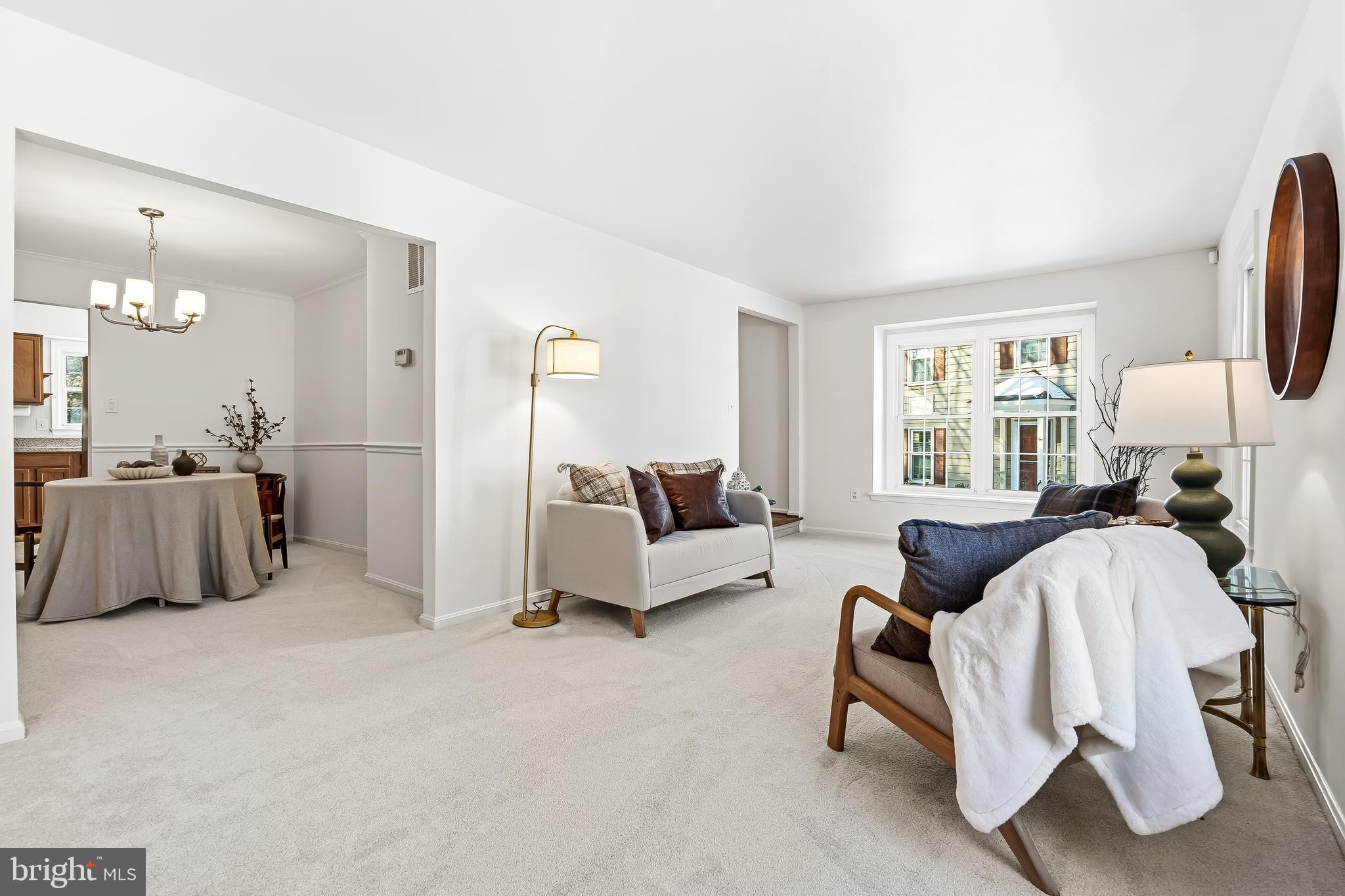 SPRING WOODS - Residential