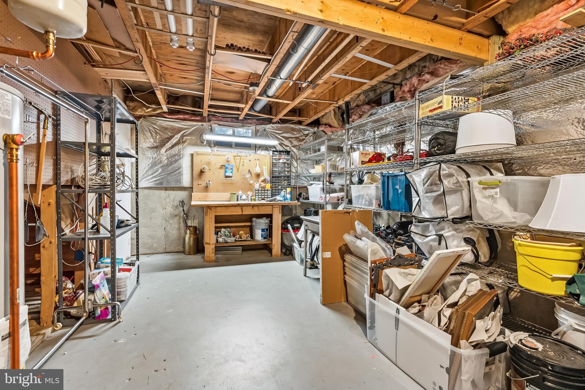 SPRING WOODS - Residential