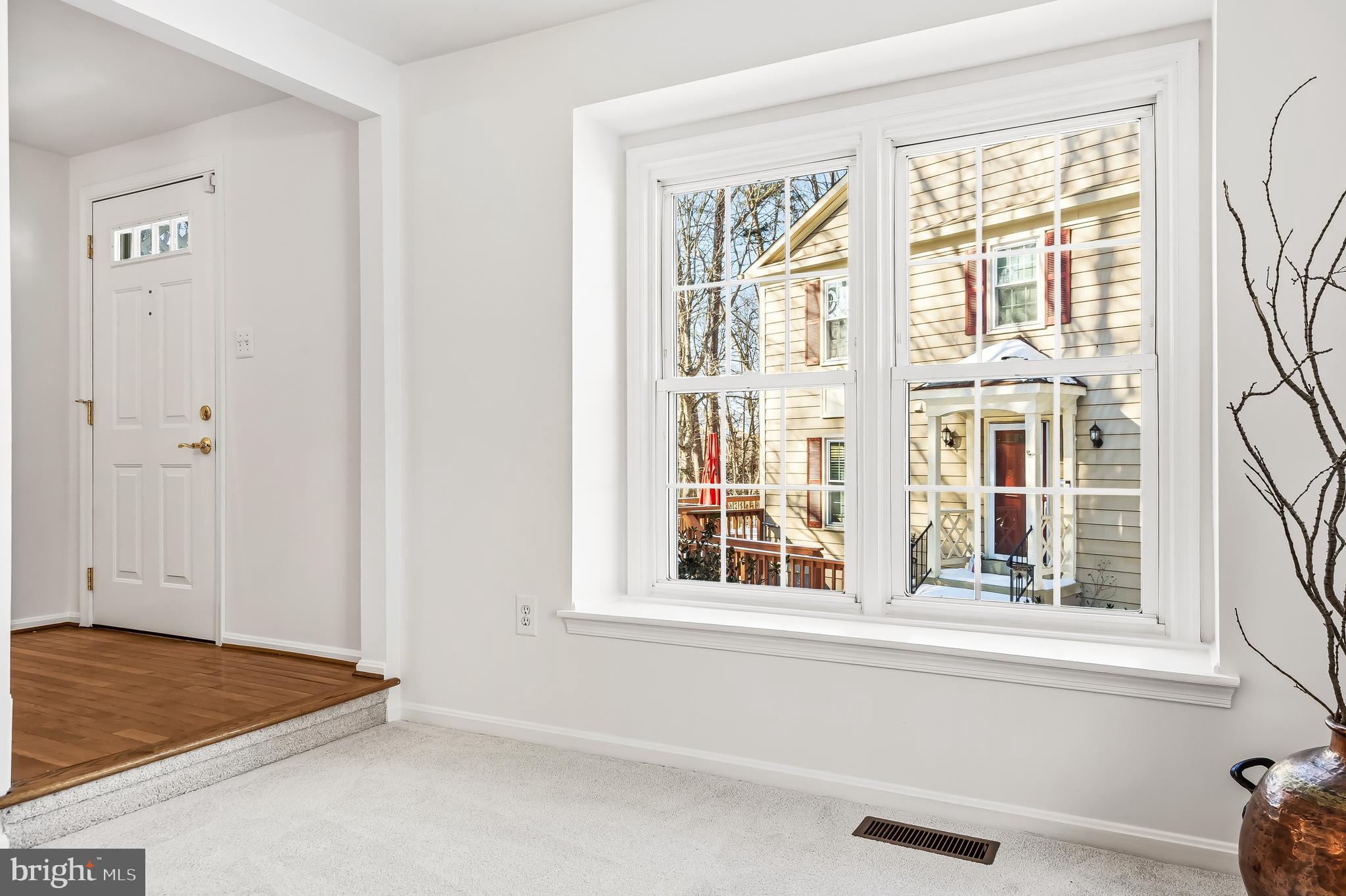 SPRING WOODS - Residential