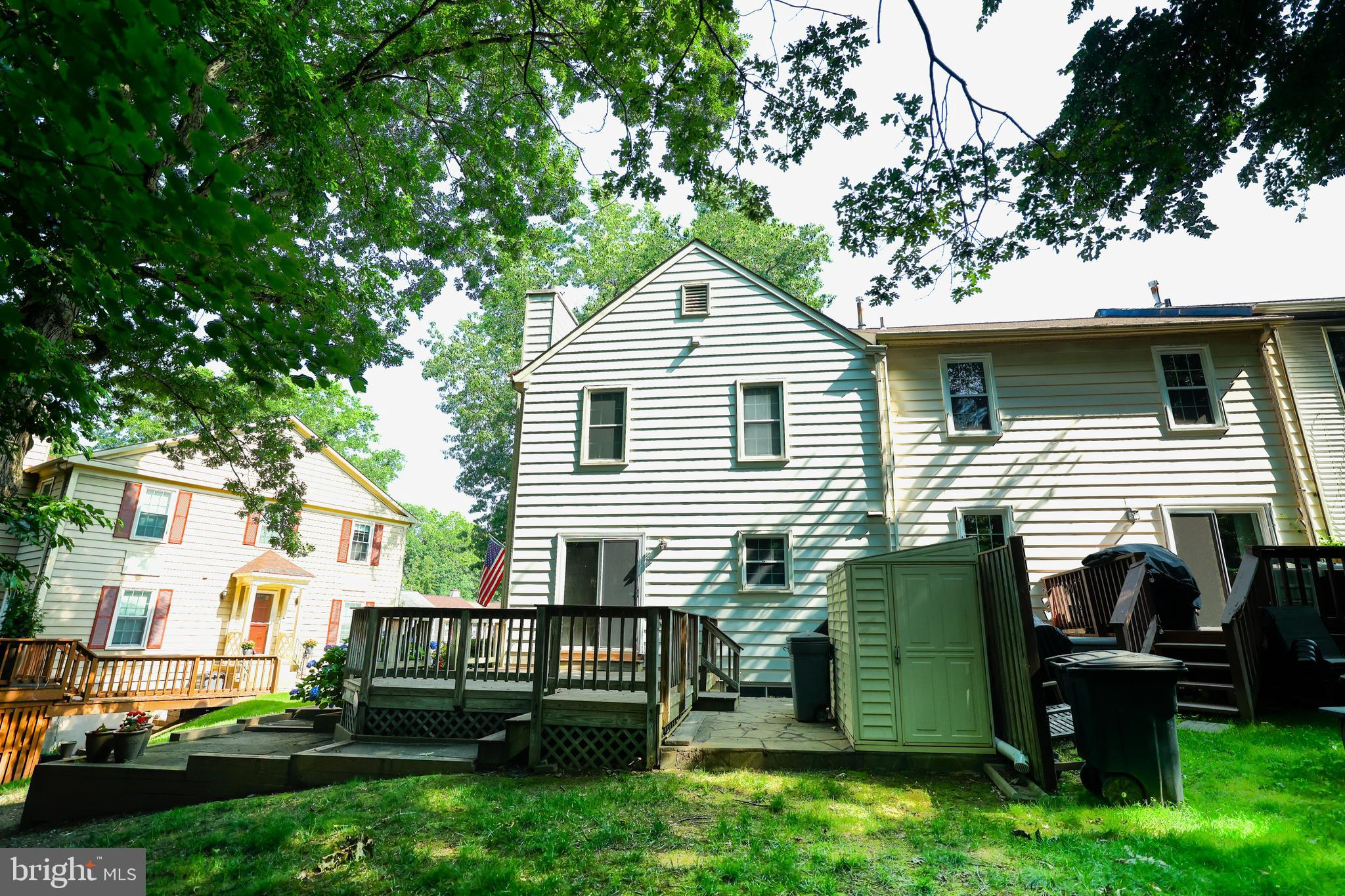 SPRING WOODS - Residential