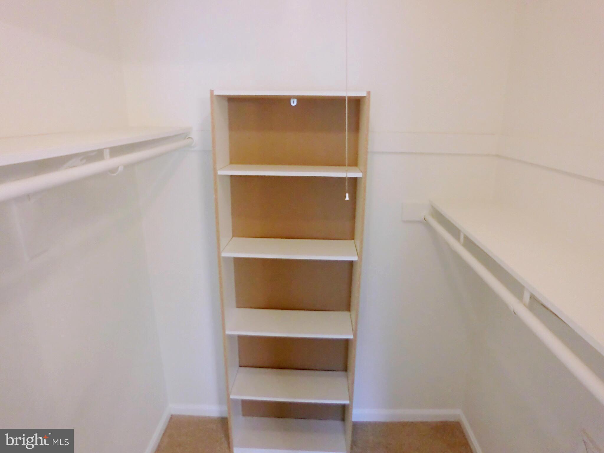 FOXWOOD - Residential