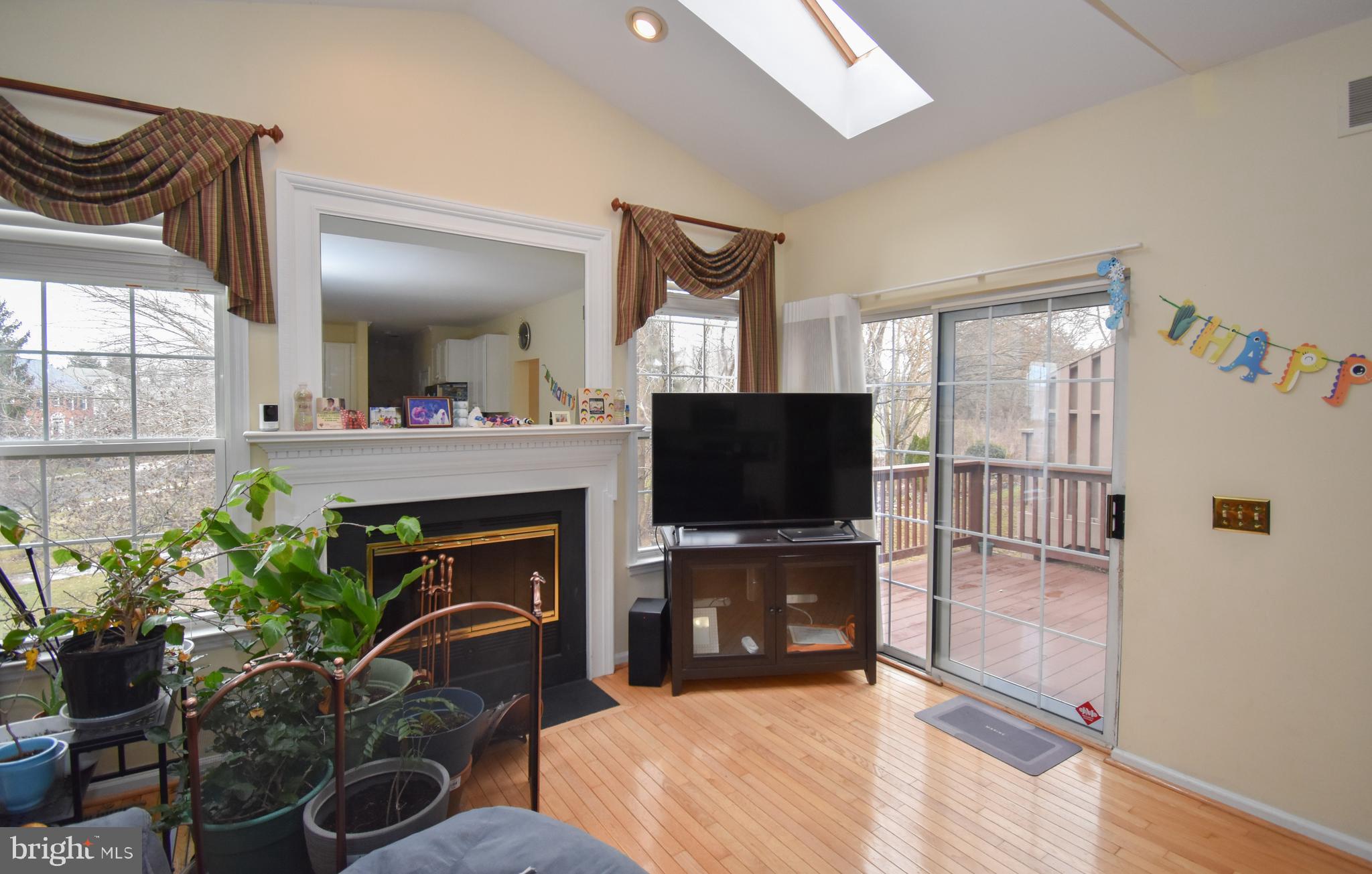 PINECREST - Residential Lease